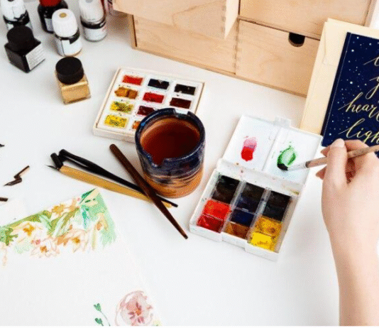 How to Paint with Watercolors to Combat Stress