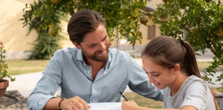 How Microschool Longwood and Hybrid Homeschool Programs Near Me Create Better Education Choices