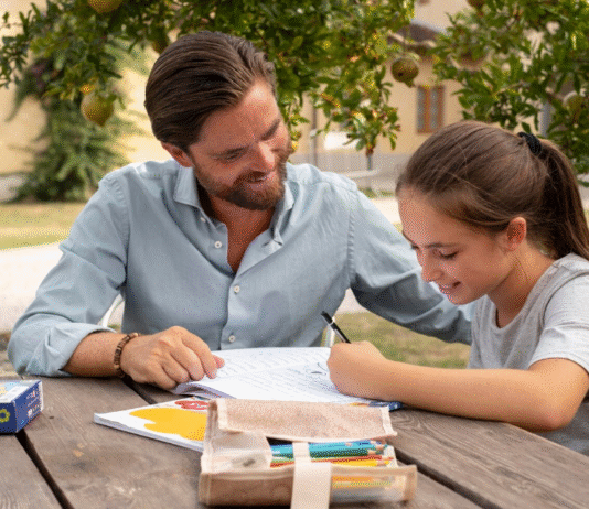 How Microschool Longwood and Hybrid Homeschool Programs Near Me Create Better Education Choices